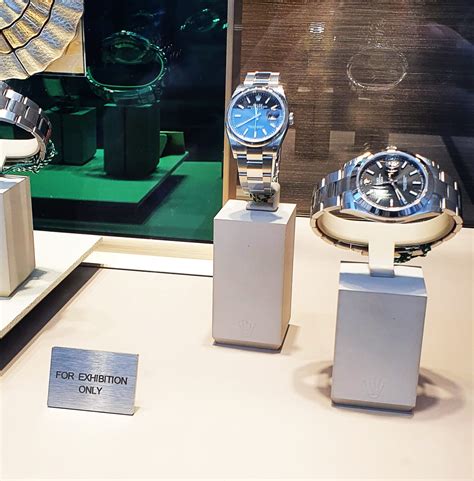 why are display model rolexes so cheap|rolex exhibition only.